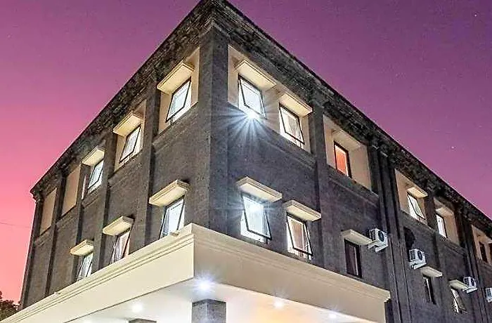 Ganandra Hotel Denpasa