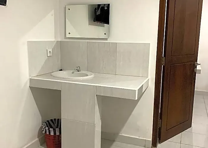 Ganandra Hotel 2*